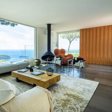 Beaulieu-sur-mer Sleeps 10 With Pool Air Con And Wifi *